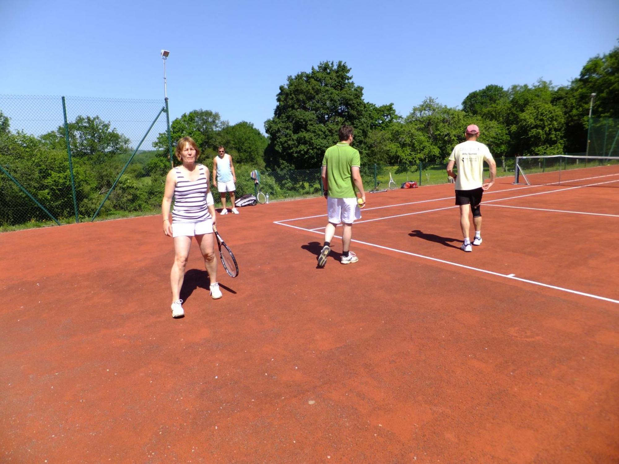La Vache Tennis Prive Crux-la-Ville Eksteriør bilde